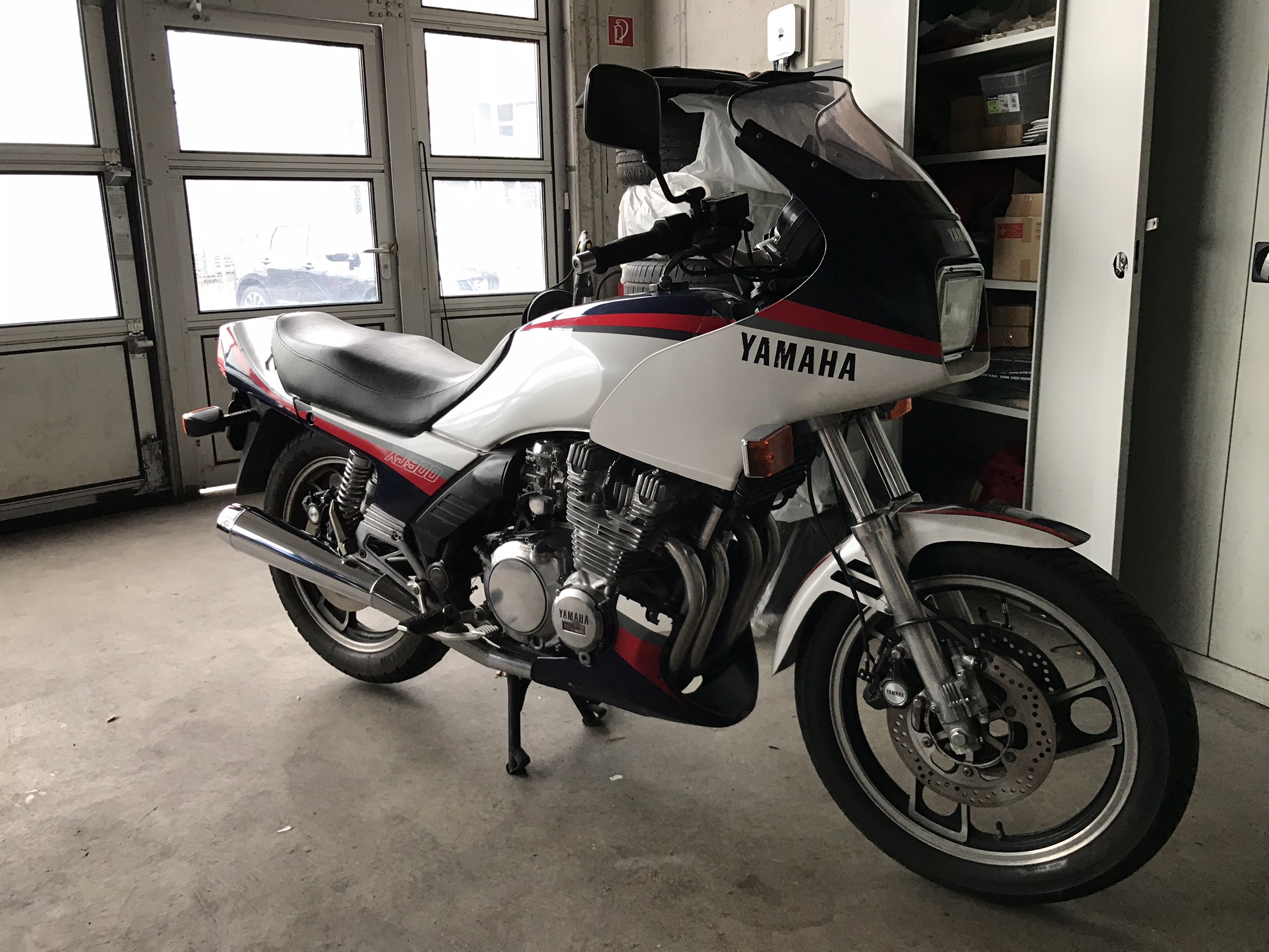 1984 Yamaha XJ 900 31a - Cafe Racer Conversion